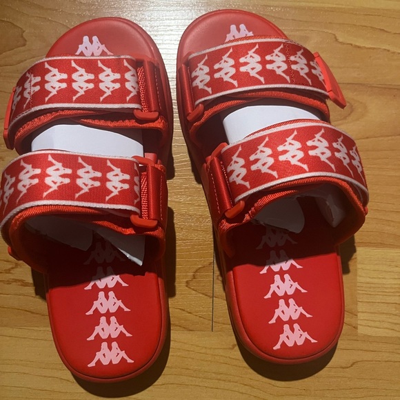 NIB KAPPA 222 BANDA ASTER 1 Red /White Unisex Adult's
Size 7 - Picture 2 of 5